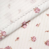 PTRIB-6X2-170-PRINT-SMALL-ROSES fabric image 1